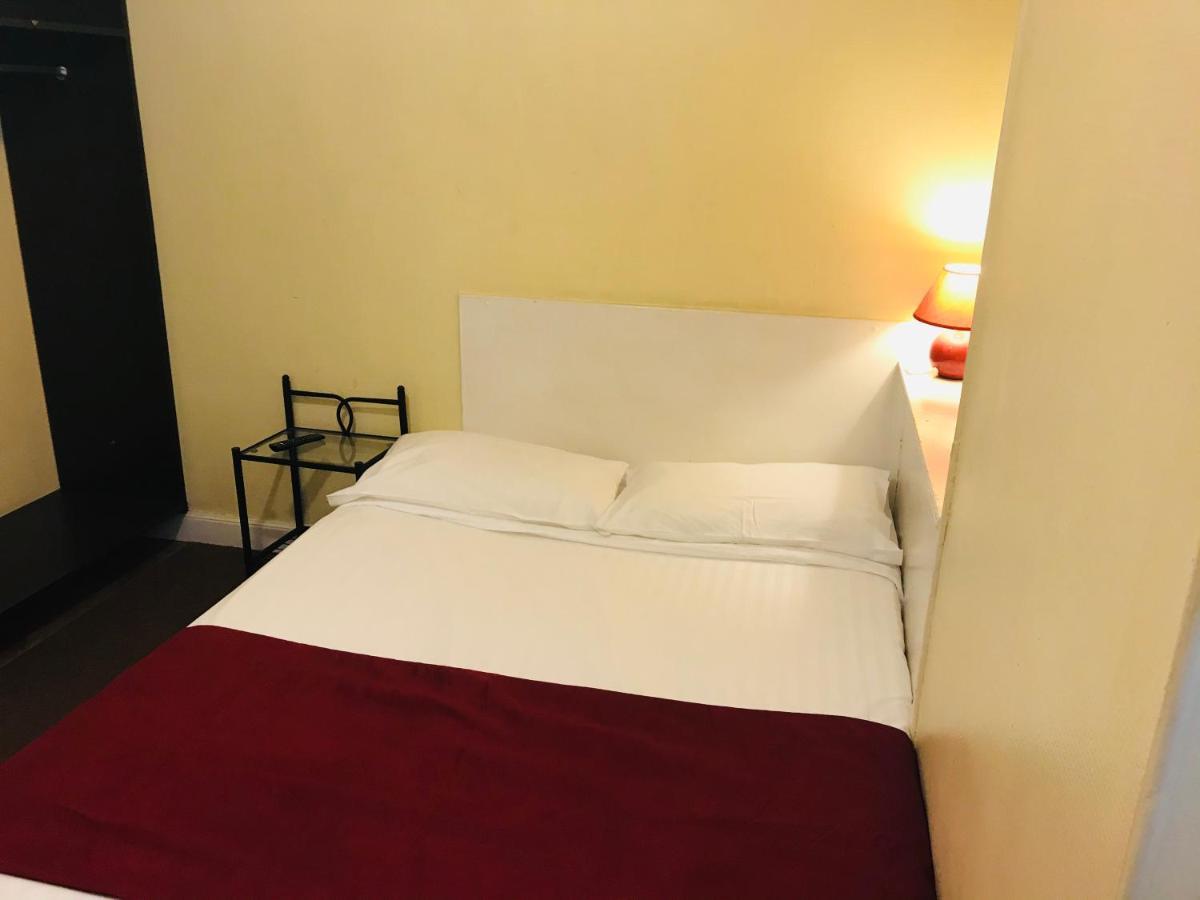 ז'ואן-לה-פינס Hotel Savoy מראה חיצוני תמונה