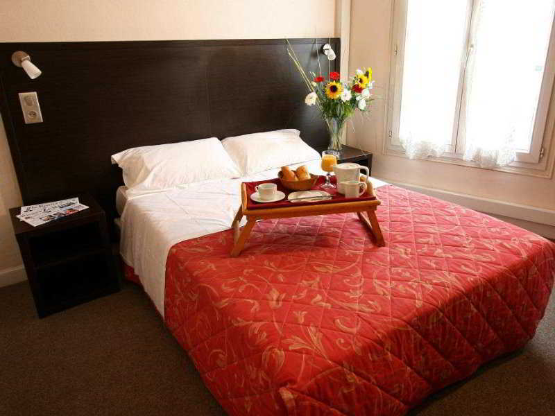 ז'ואן-לה-פינס Hotel Savoy מראה חיצוני תמונה