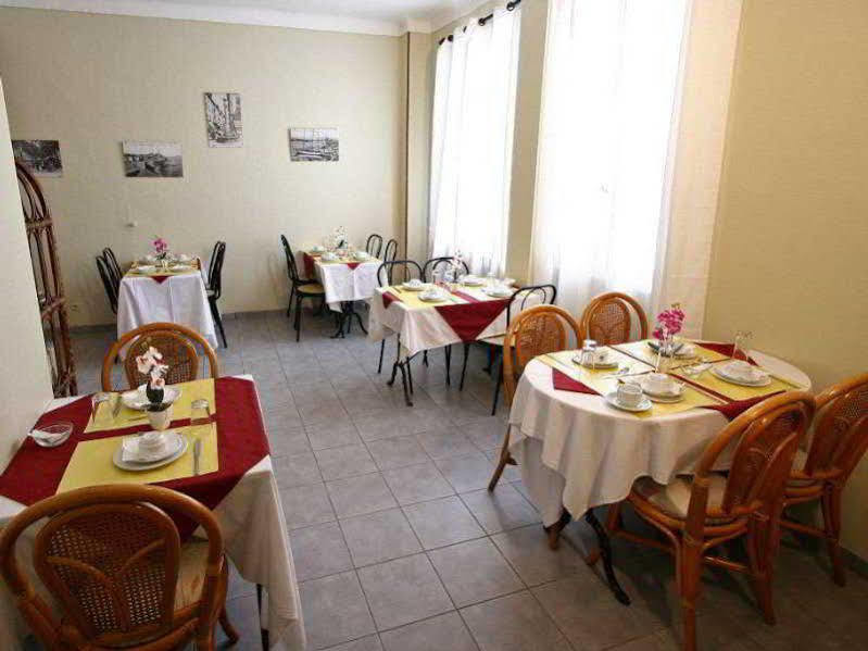 ז'ואן-לה-פינס Hotel Savoy מראה חיצוני תמונה
